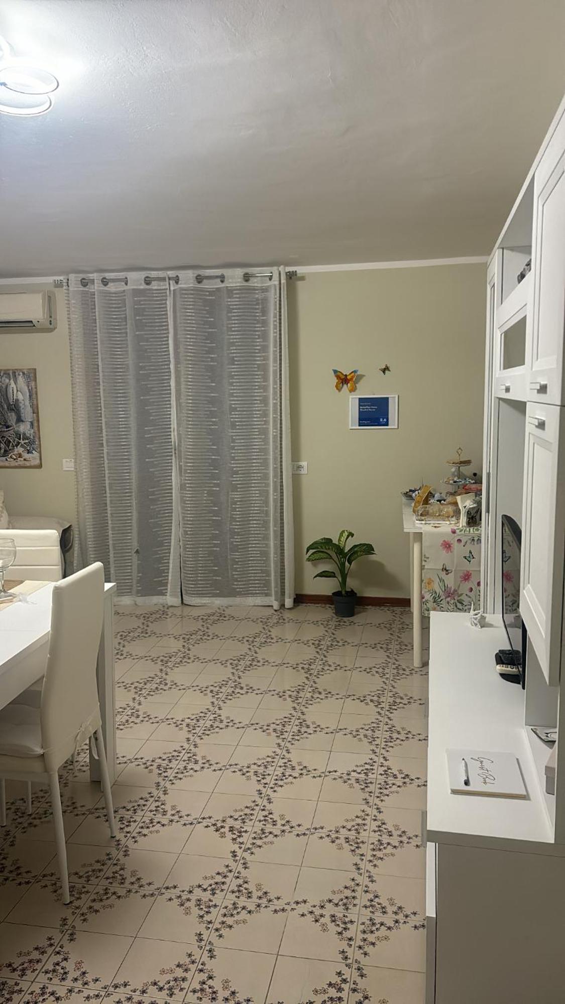 Appartamento Giardini Naxos Butterflies Home Schiso Exterior foto